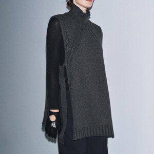 Uchuu Boiled Wool Relaxed Fit Hi-Lo Vest - One Size